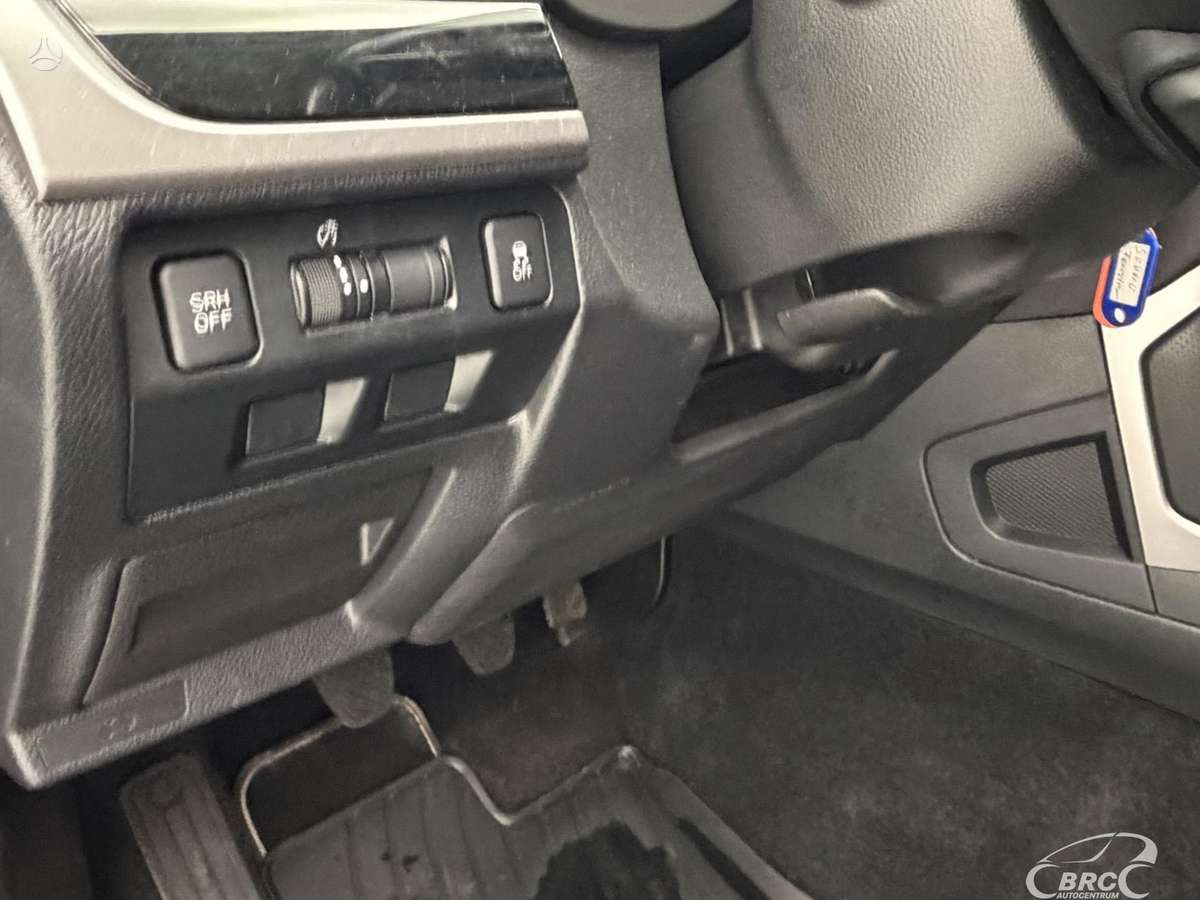 Subaru Forester, 2.0 l., Внедорожник / Кроссовер