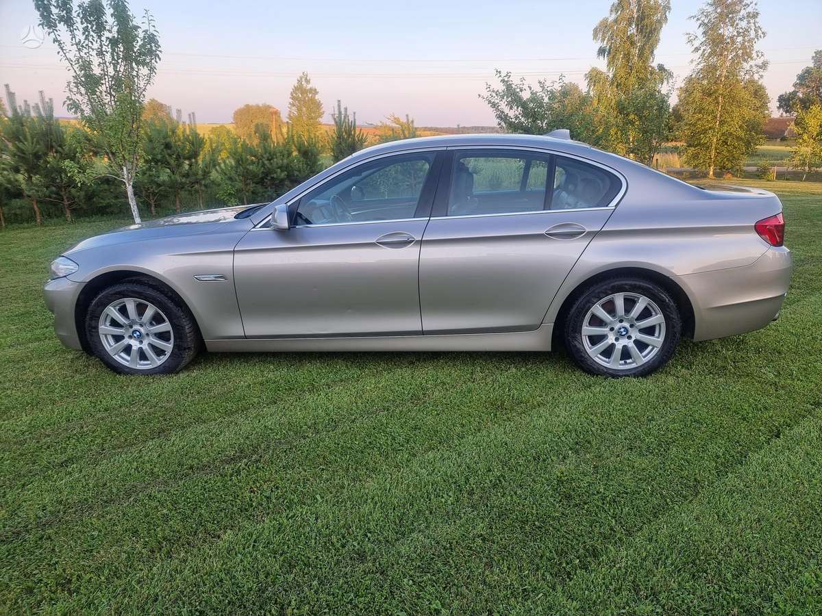 BMW 520, 2.0 l., sedanas