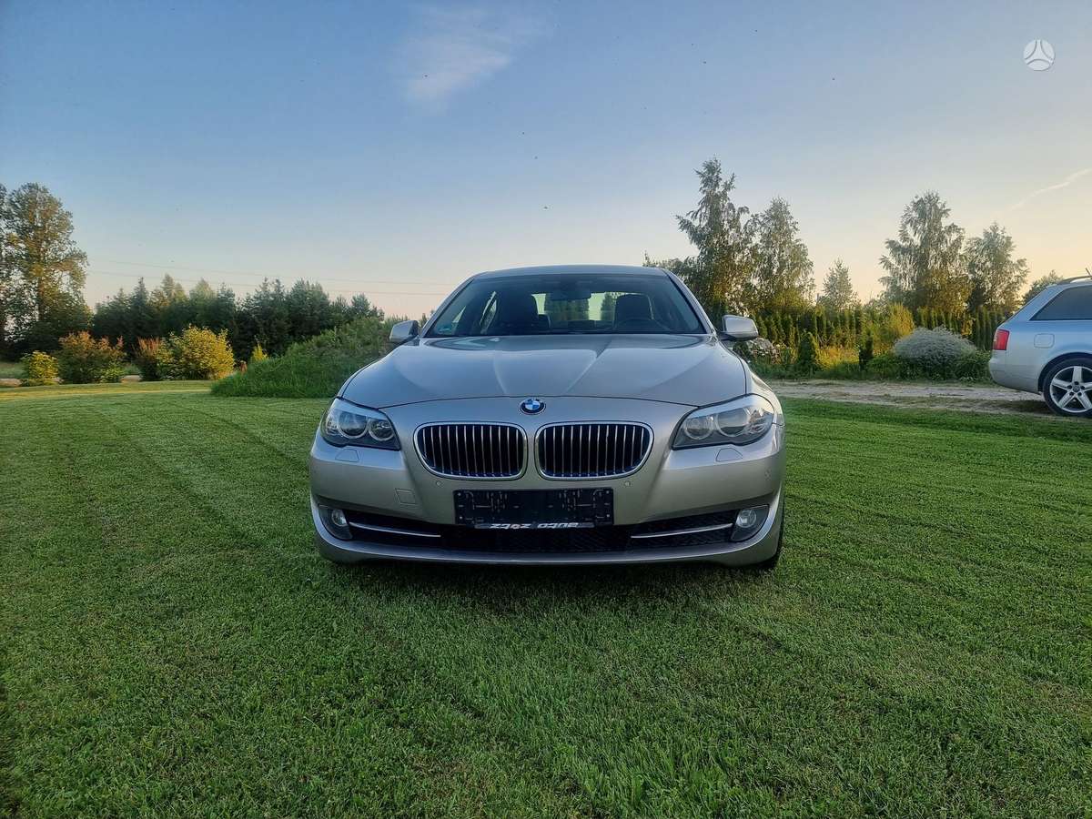 BMW 520, 2.0 l., sedanas