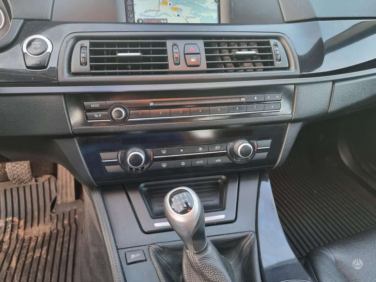 BMW 520, 2.0 l., sedanas