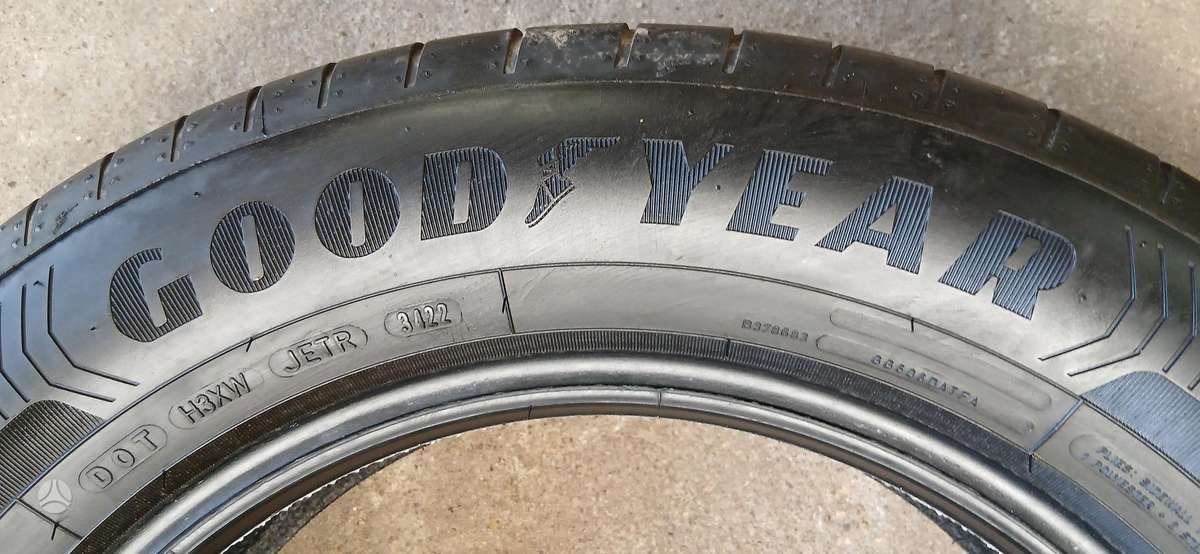 Goodyear, летние 205/60 R16
