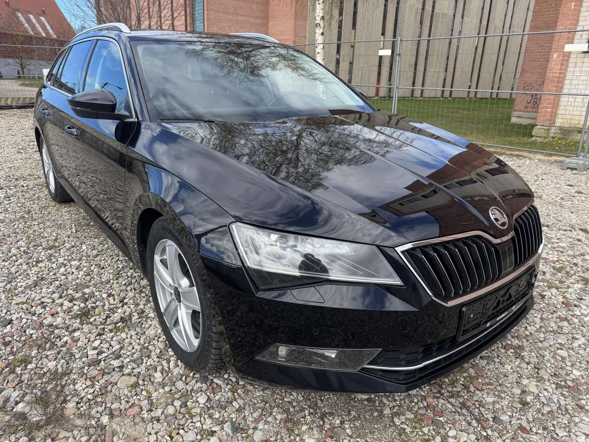 Skoda Superb, 2.0 l., Универсал