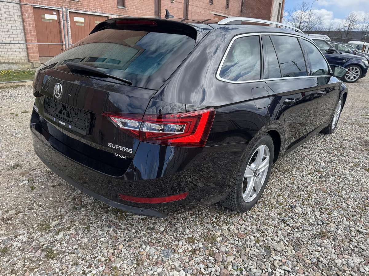 Skoda Superb, 2.0 l., Универсал