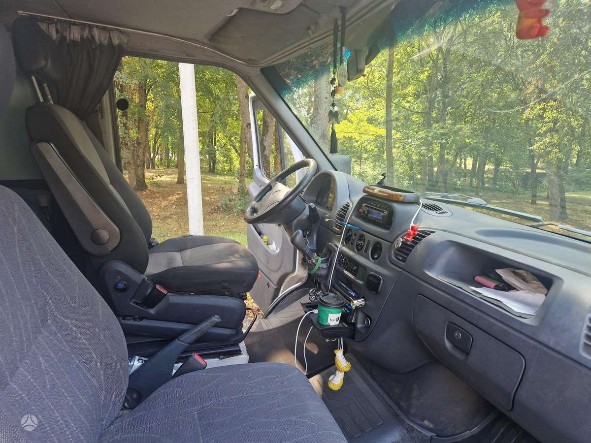 Mercedes-Benz Sprinter, auto transporters