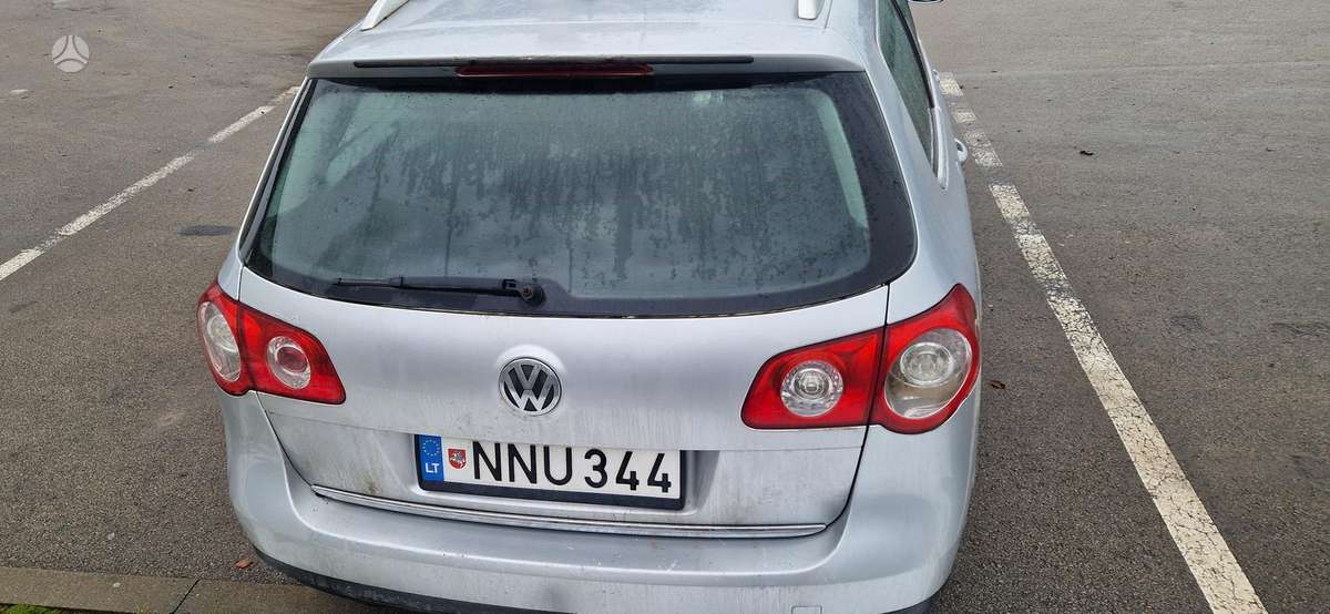 Volkswagen Passat - 5
