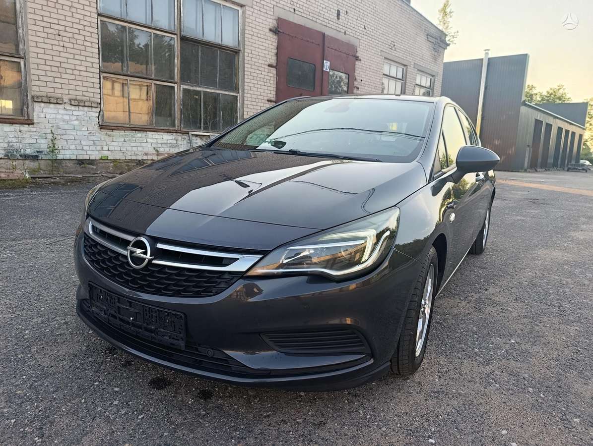 Opel Astra, 1.6 l., hatchback