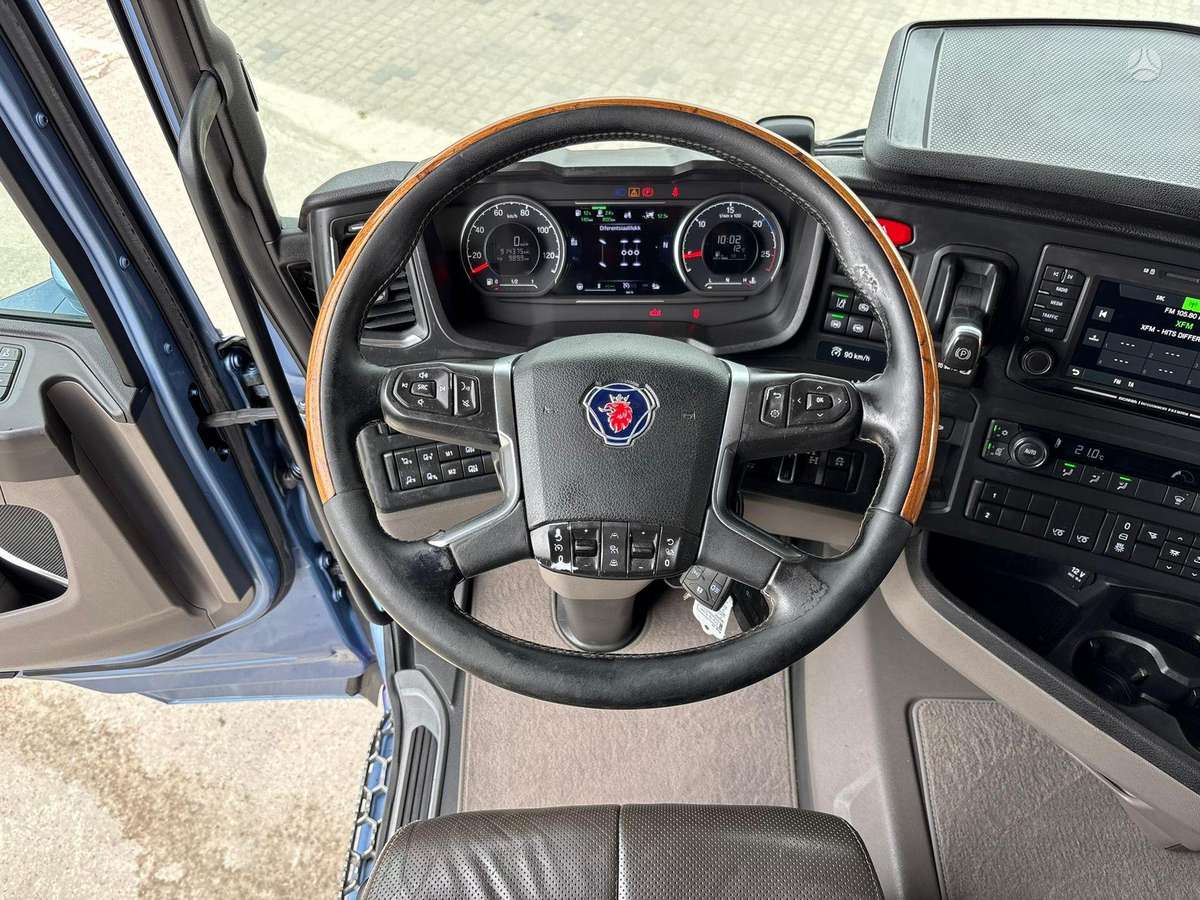 Scania R660 6X4, лесовозы