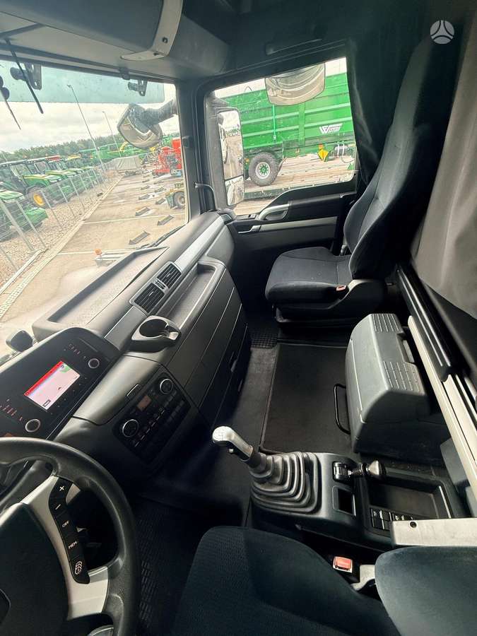 MAN TGX, 1 спальное место
