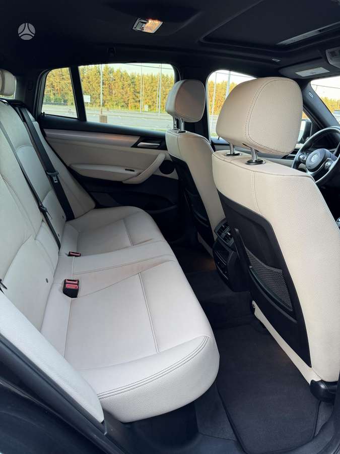 BMW X4, 2.0 l., off-road / crossover