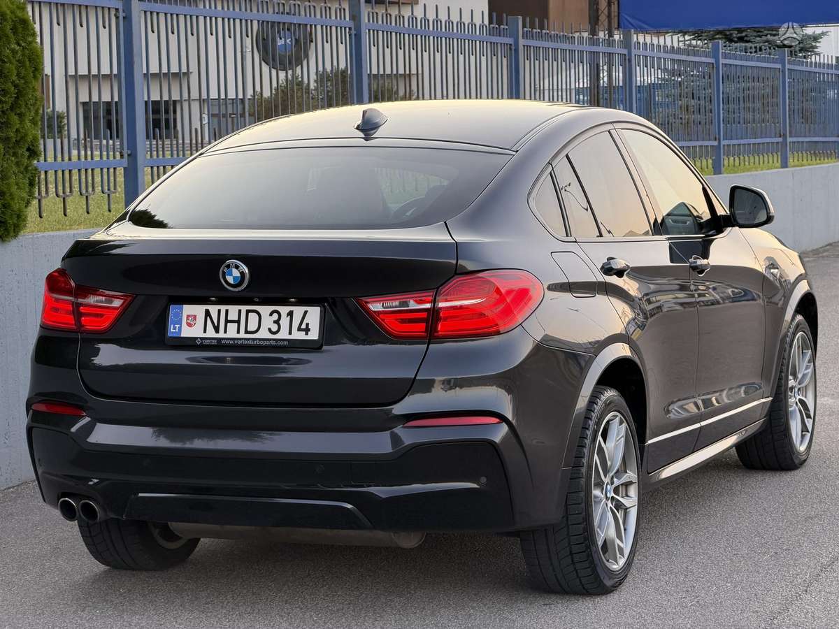 BMW X4, 2.0 l., off-road / crossover