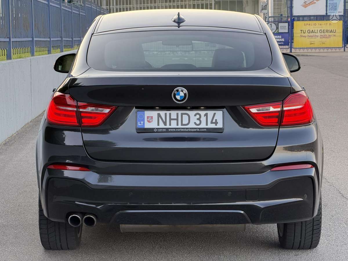 BMW X4, 2.0 l., off-road / crossover