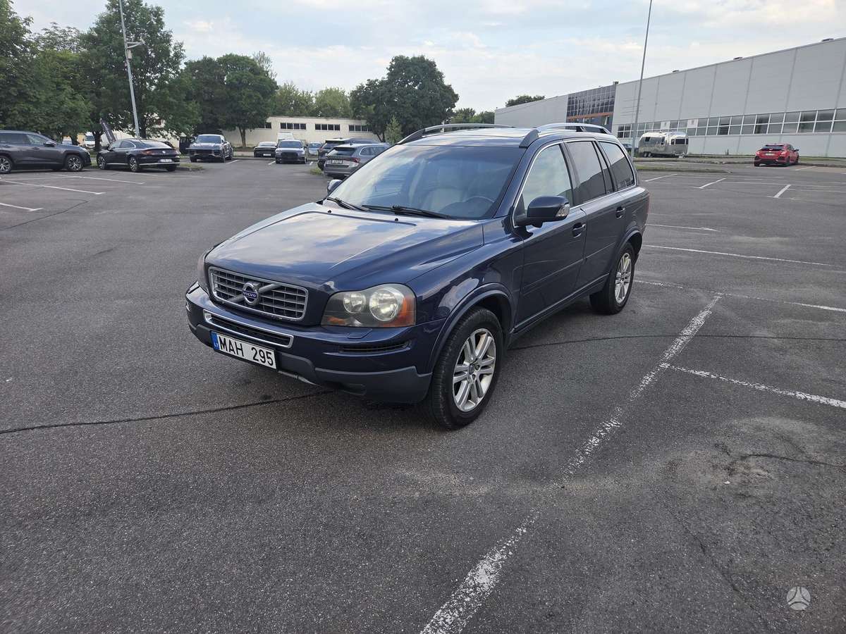 Volvo XC90 - 2