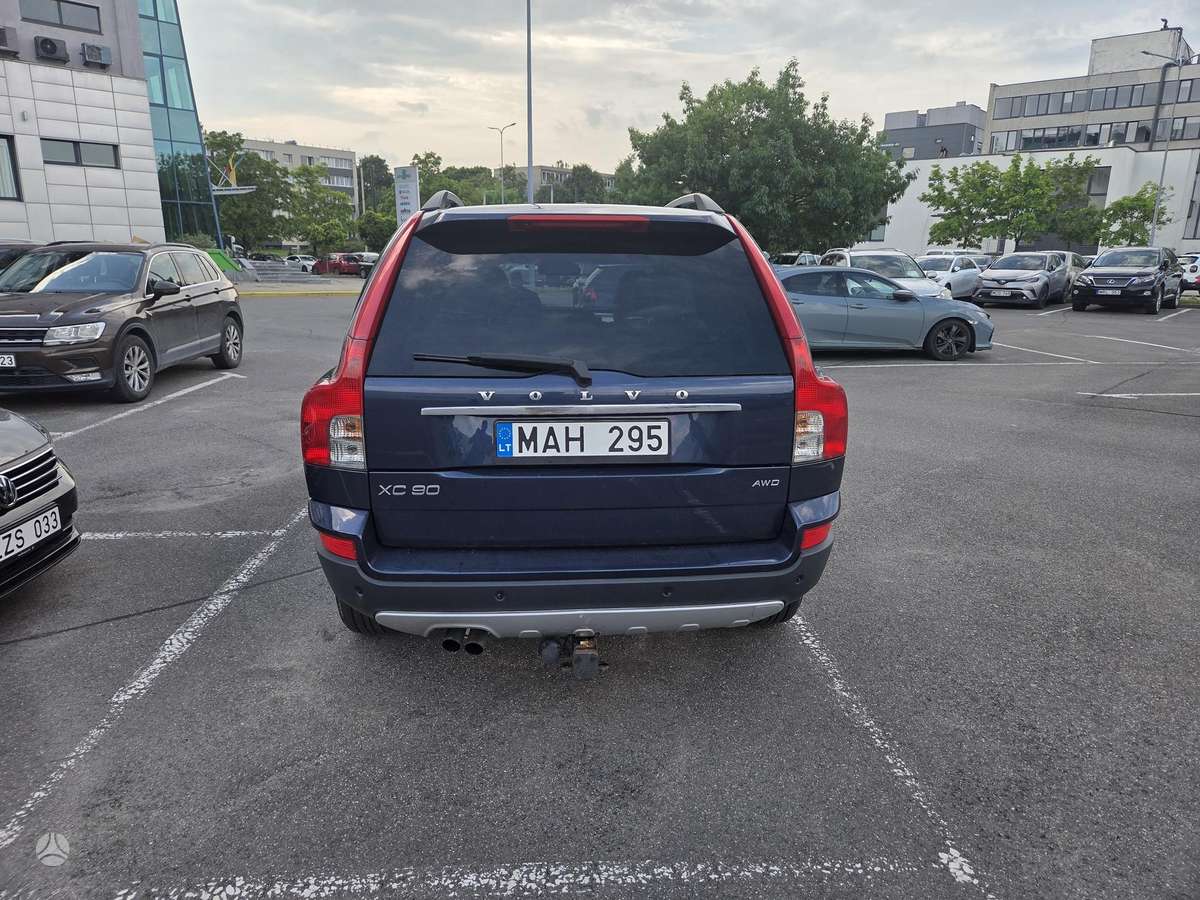Volvo XC90 - 6