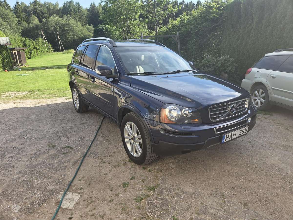 Volvo XC90 - 10