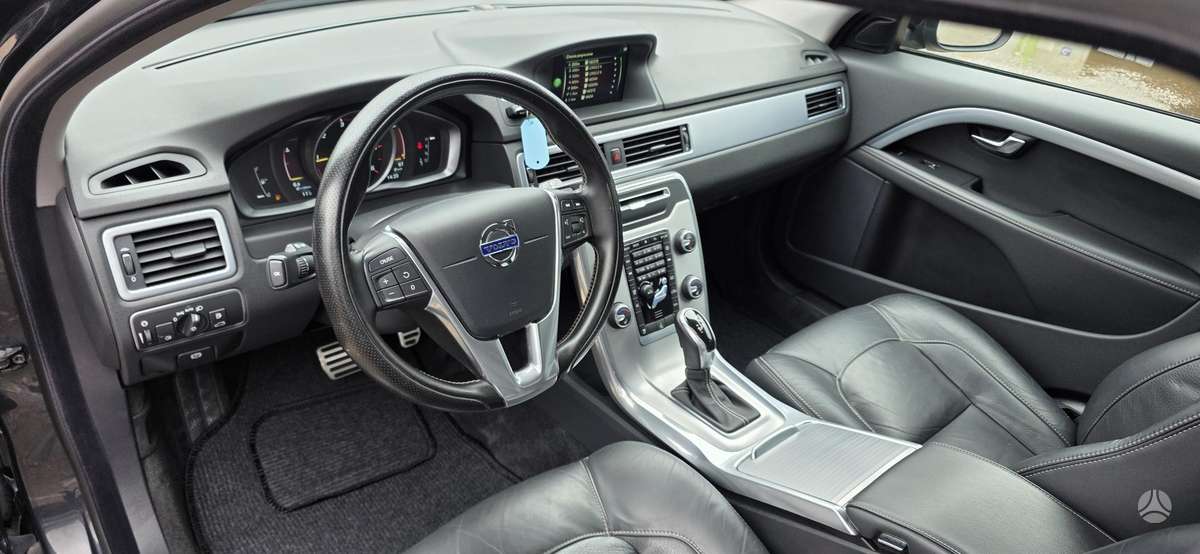 Volvo V70, 2.0 l., wagon
