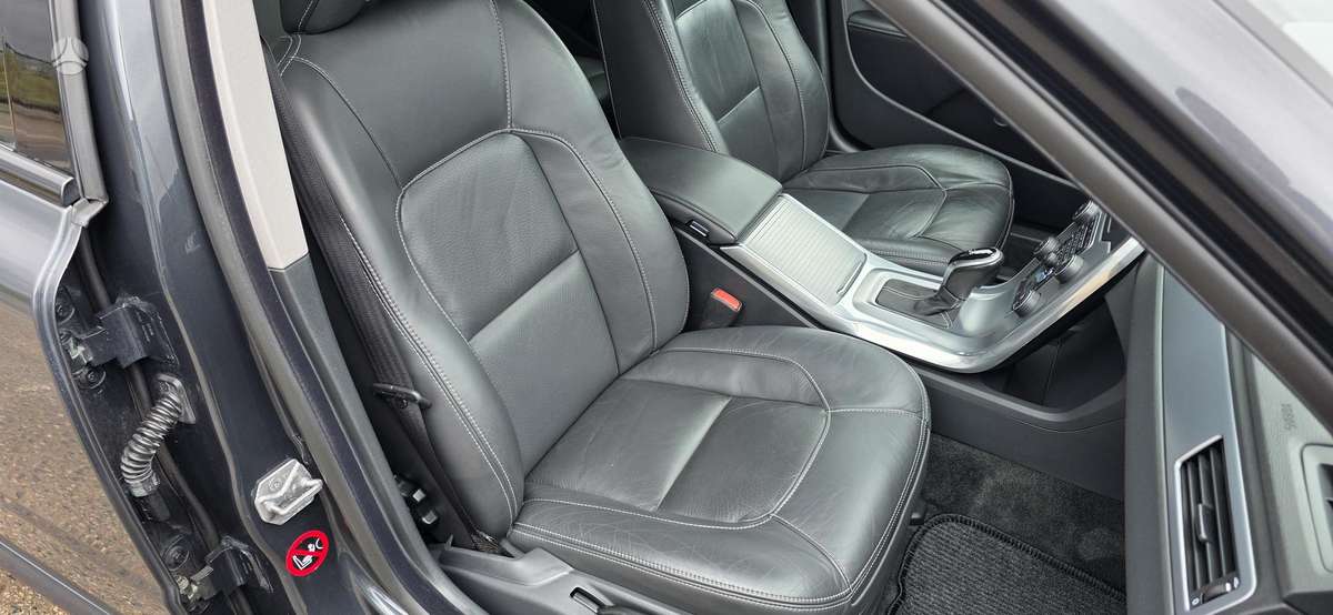 Volvo V70, 2.0 l., wagon