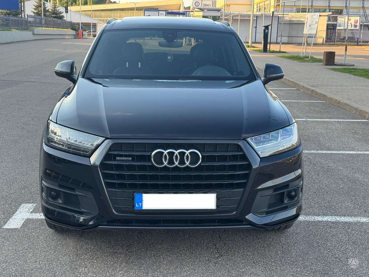 Audi Q7, 3.0 l., off-road / crossover