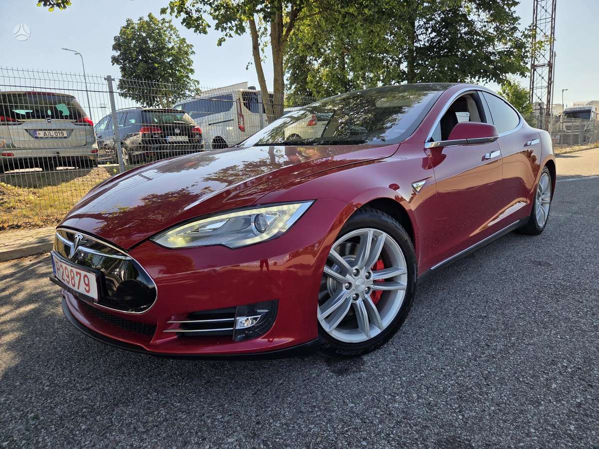 Tesla Model S, 85 kWh, sedanas