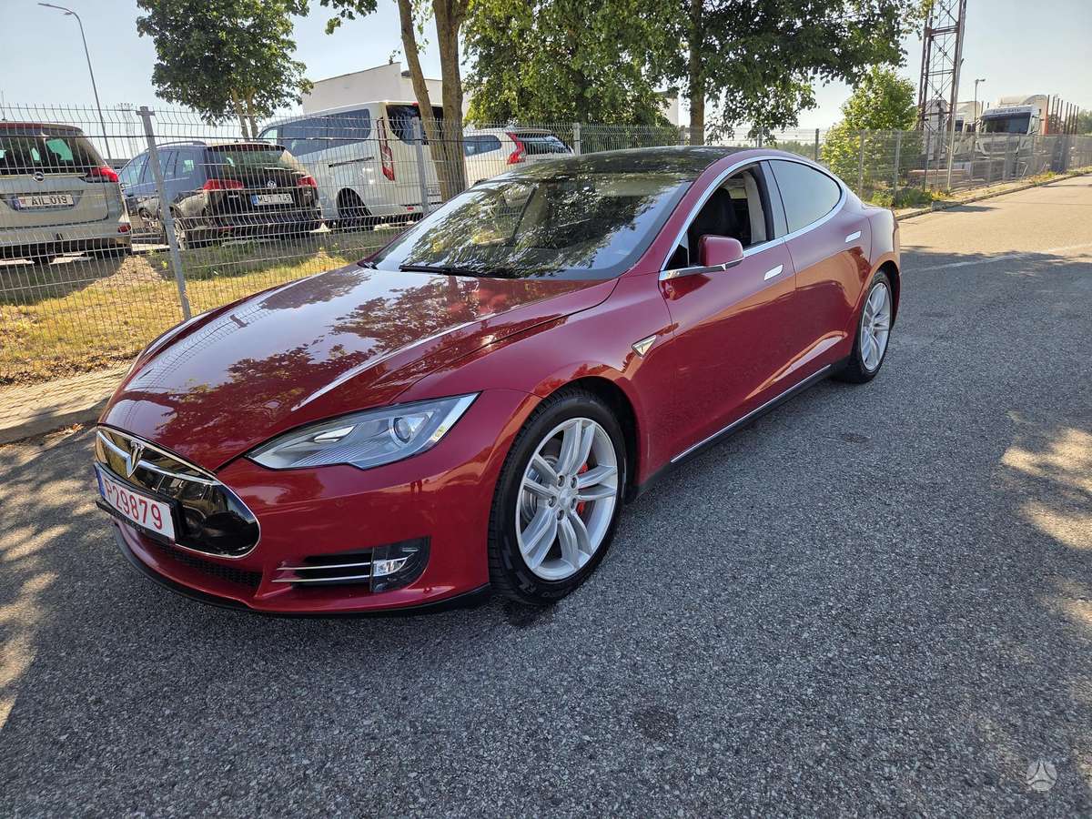 Tesla Model S, 85 kWh, sedanas