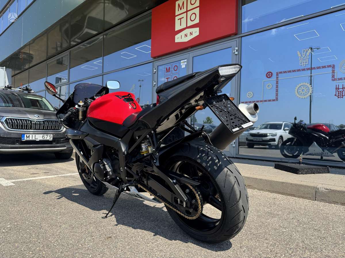 Yamaha R1 1000cc, спортбайки / superbikes