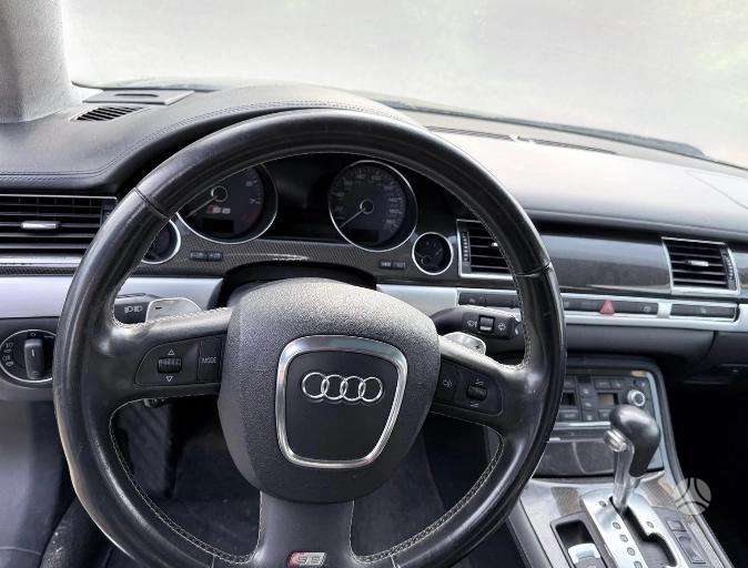 Audi S8, BSM JLM 6Y / Z7S