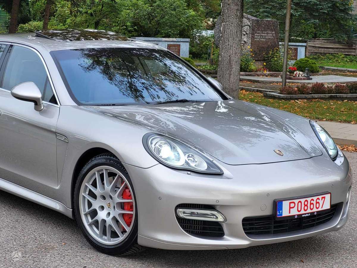 Porsche Panamera, 4.8 l., hatchback