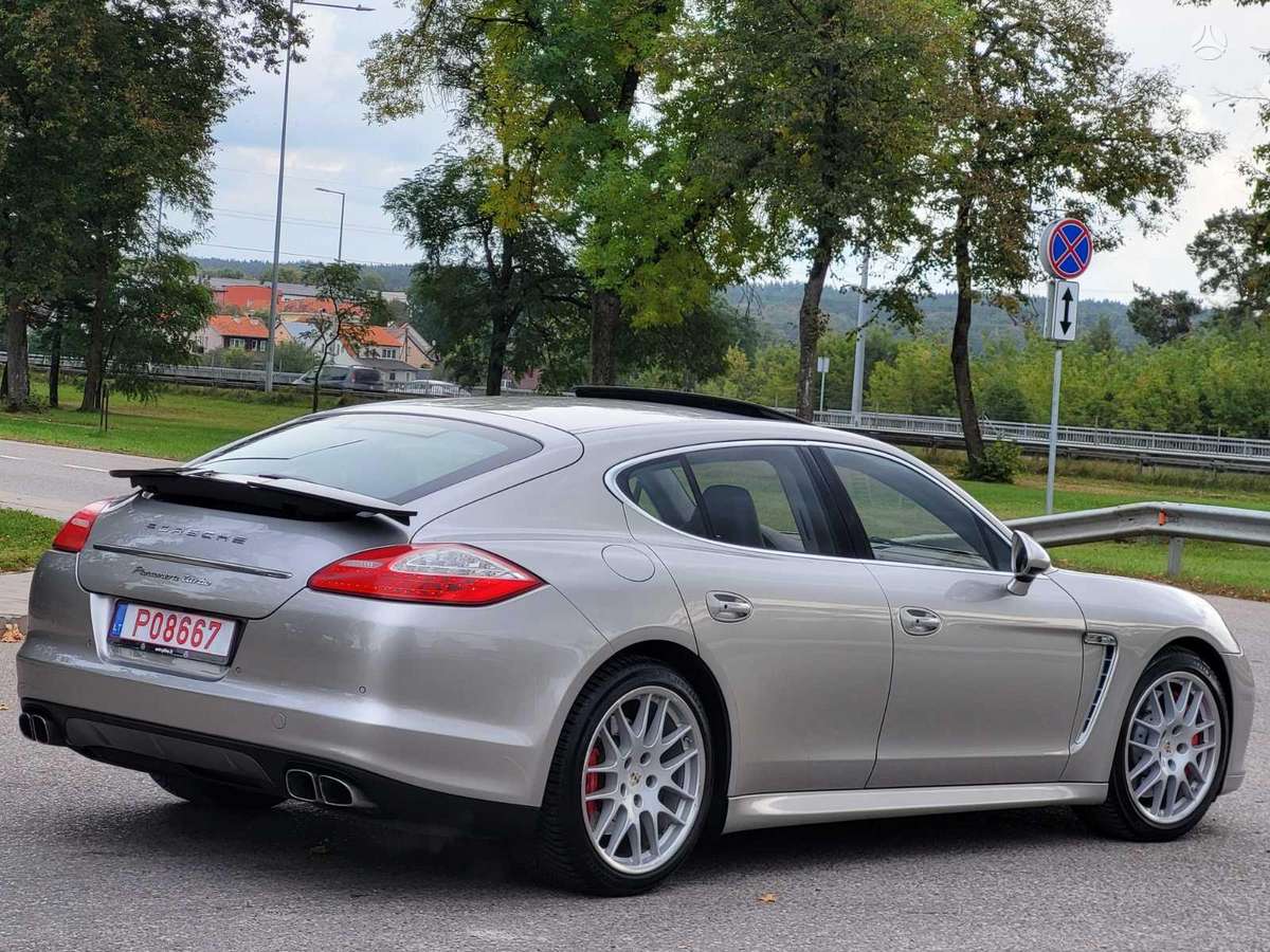 Porsche Panamera, 4.8 l., hatchback