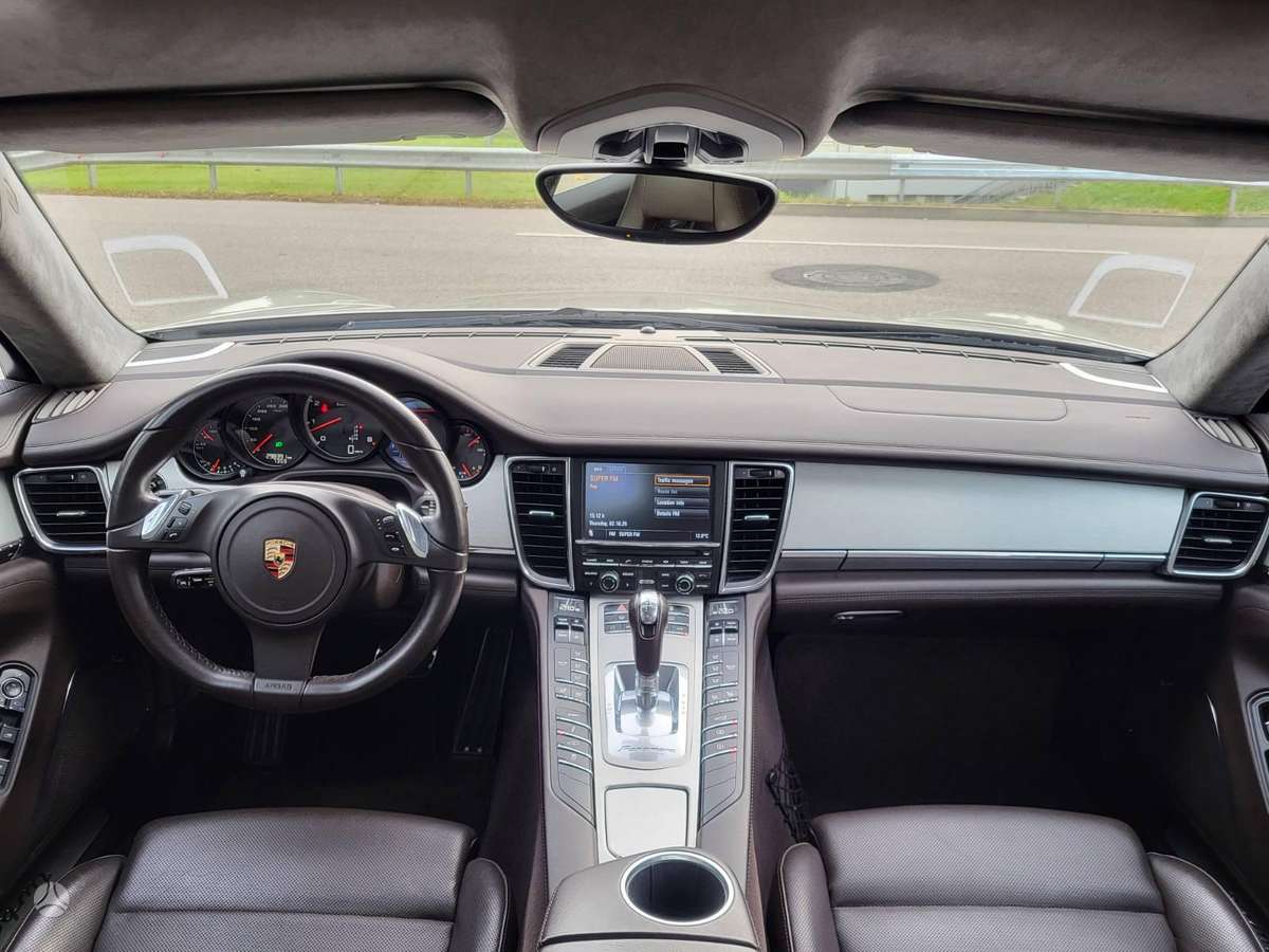 Porsche Panamera, 4.8 l., hatchback