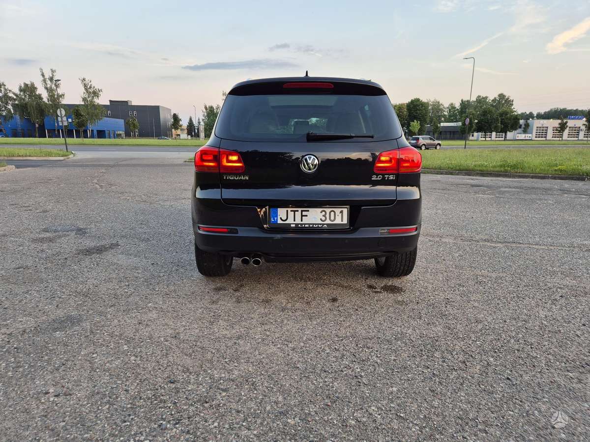 Volkswagen Tiguan - 8