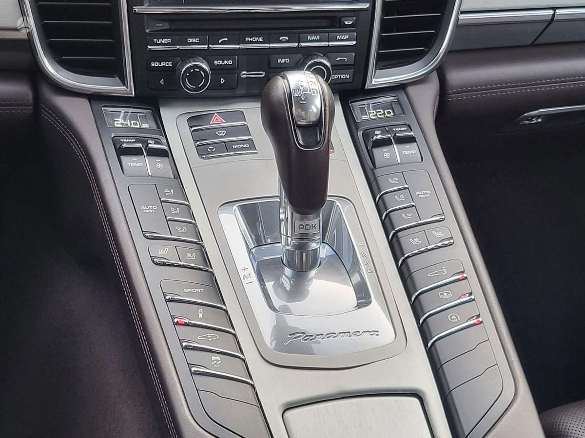 Porsche Panamera, 4.8 l., hatchback