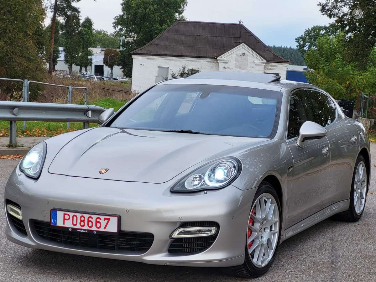 Porsche Panamera, 4.8 l., hatchback