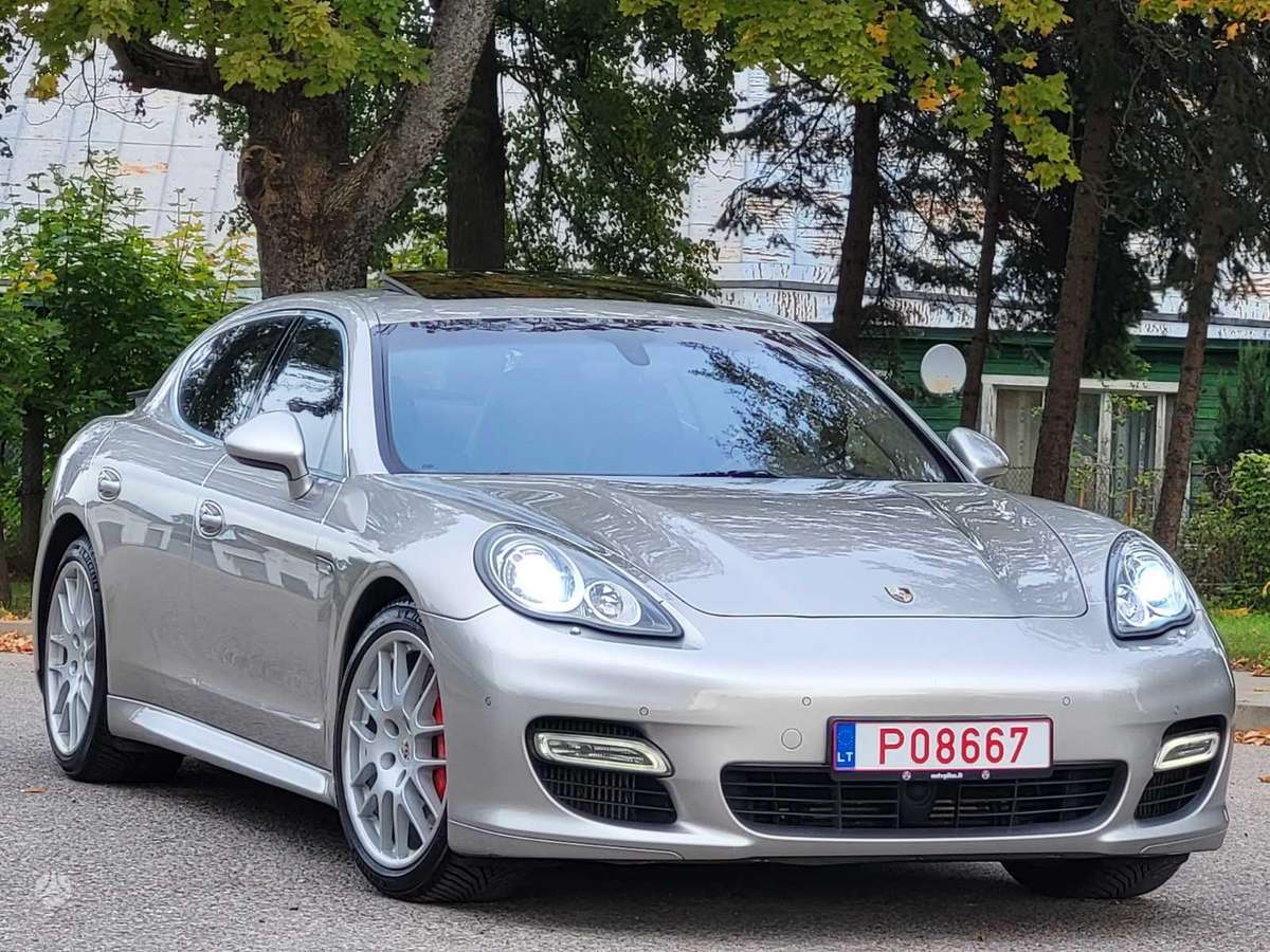 Porsche Panamera, 4.8 l., hatchback