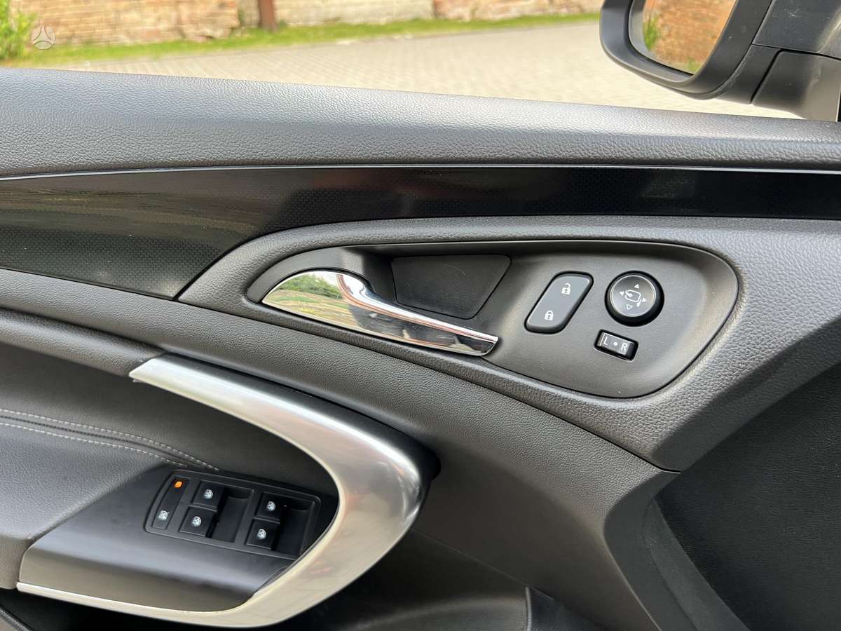 Opel Insignia, 2.0 l., Универсал