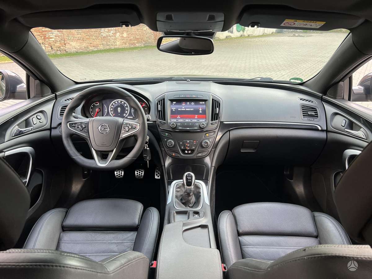 Opel Insignia, 2.0 l., Универсал
