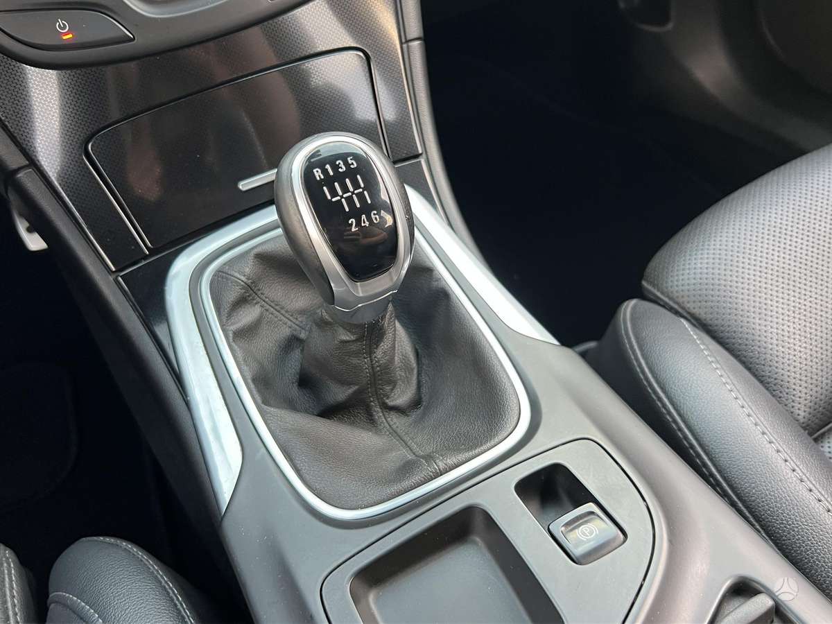 Opel Insignia, 2.0 l., Универсал