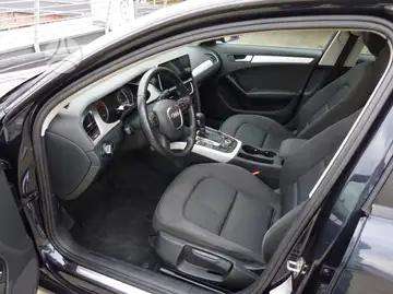 Audi A4 Dalimis