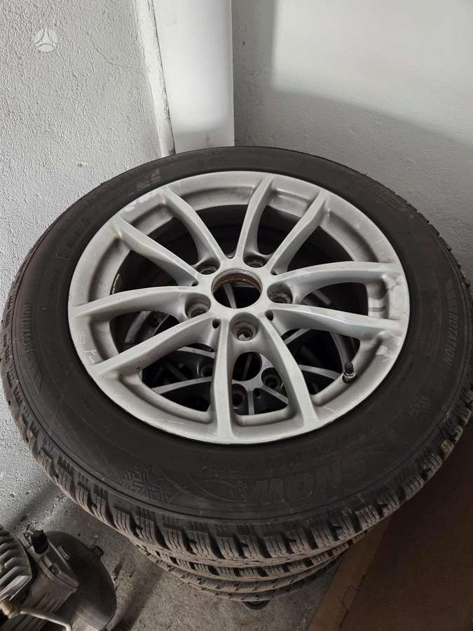 BMW 118, 1.5 l., Хэтчбек