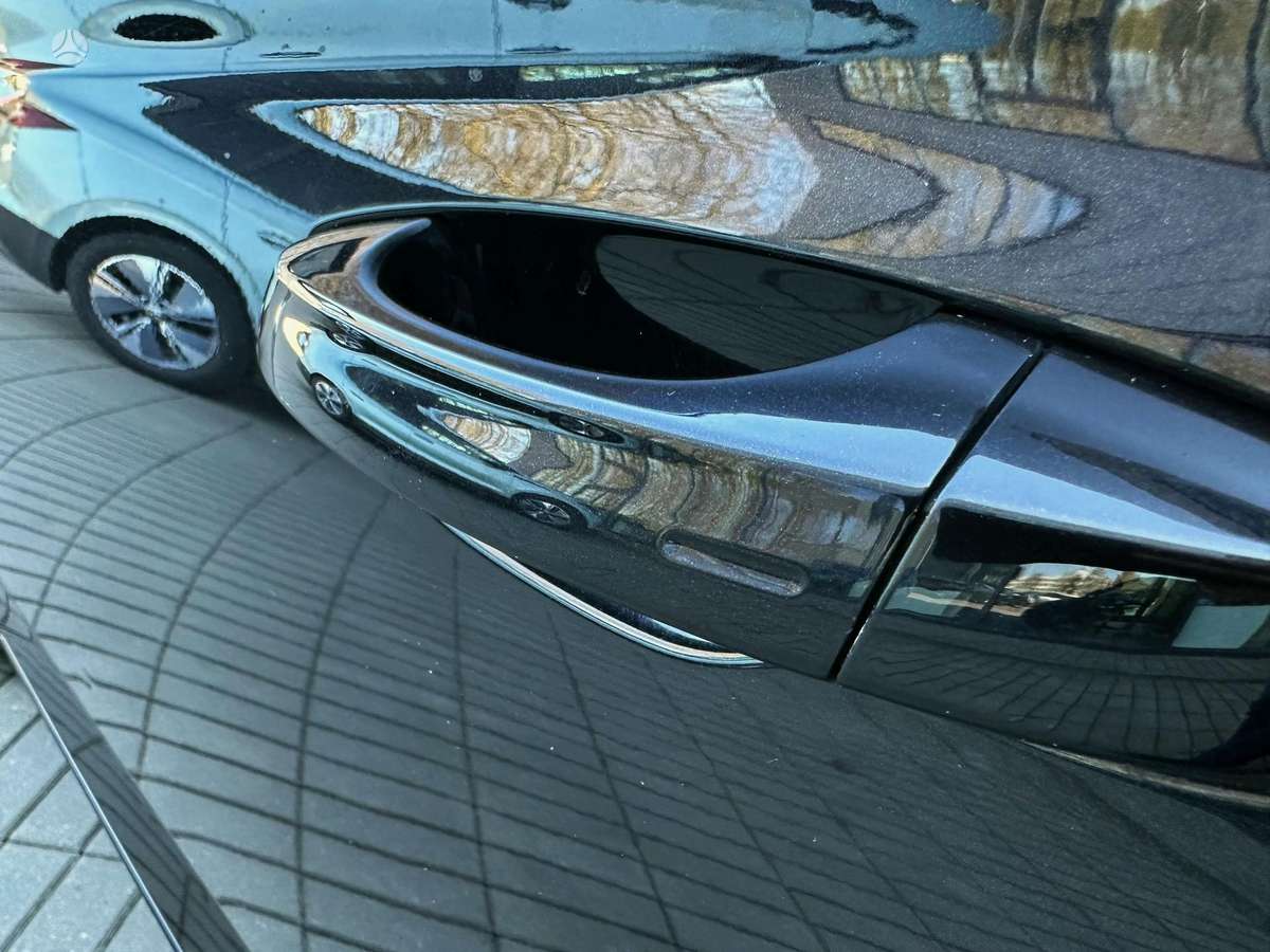Skoda Superb, Универсал