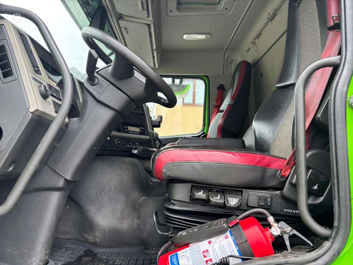 Volvo FM330, рефрижераторы