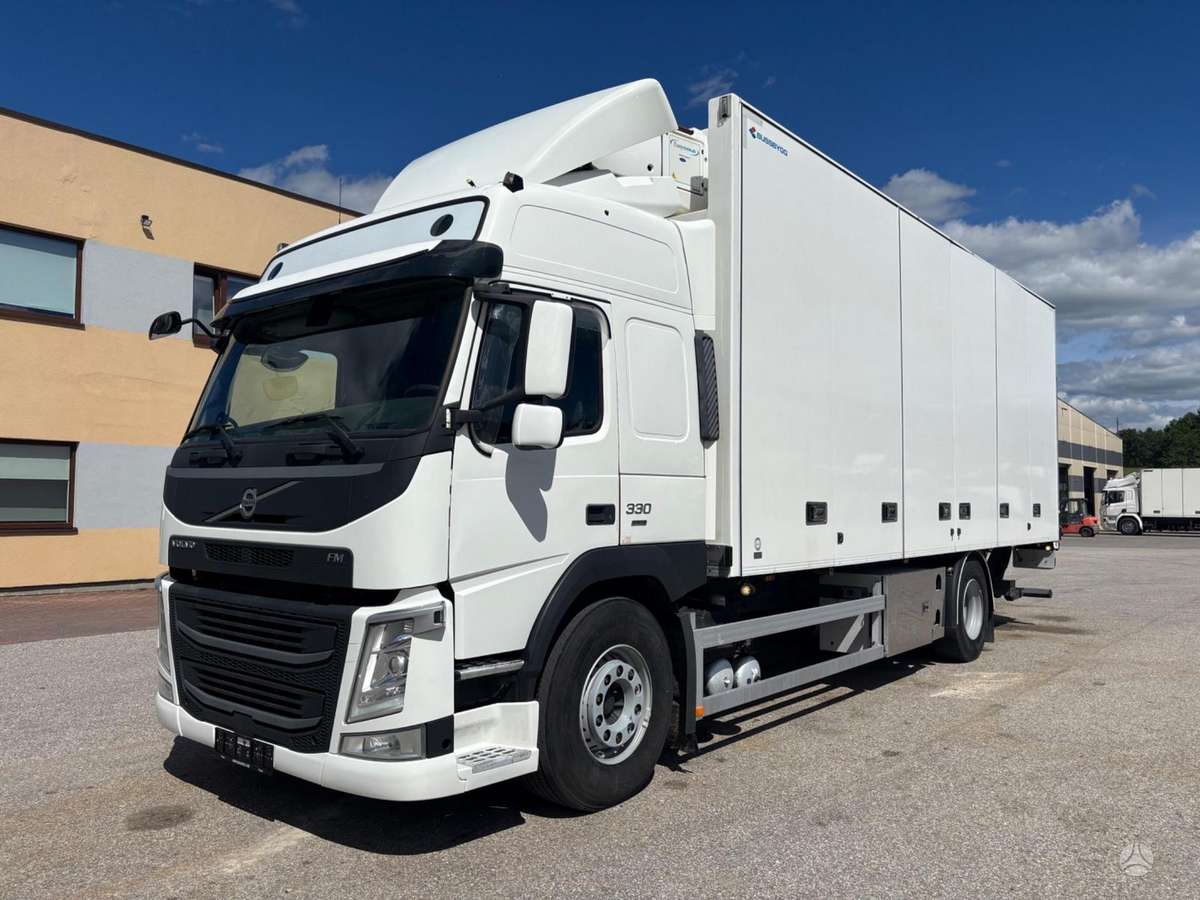 Volvo FM330, refrigerated trucks