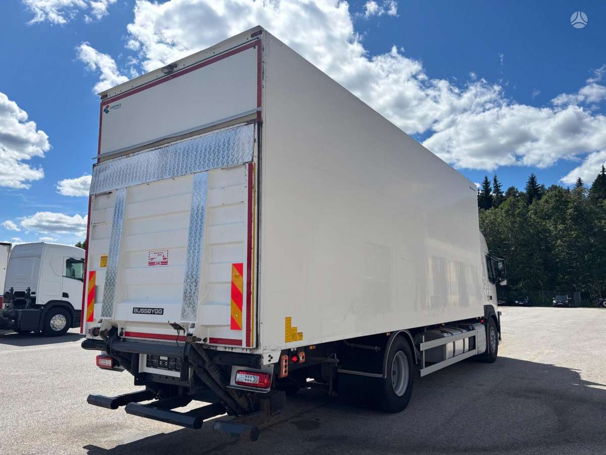 Volvo FM330, refrižerātori