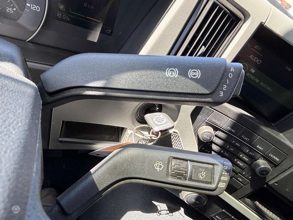 Volvo FM330, рефрижераторы
