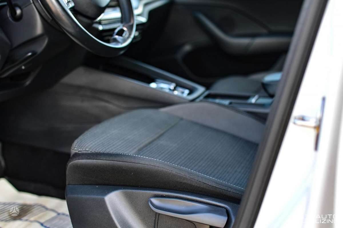 Skoda Octavia, 2.0 l., hatchback