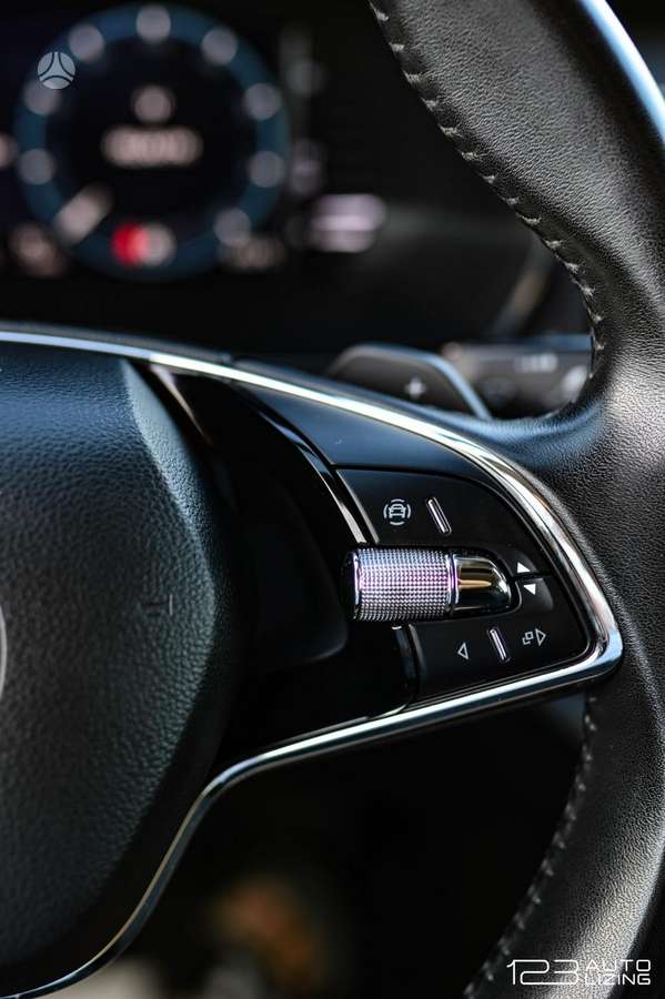 Skoda Octavia, 2.0 l., hatchback