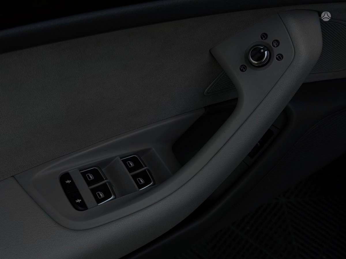 Audi A6, 2.0 l., Седан