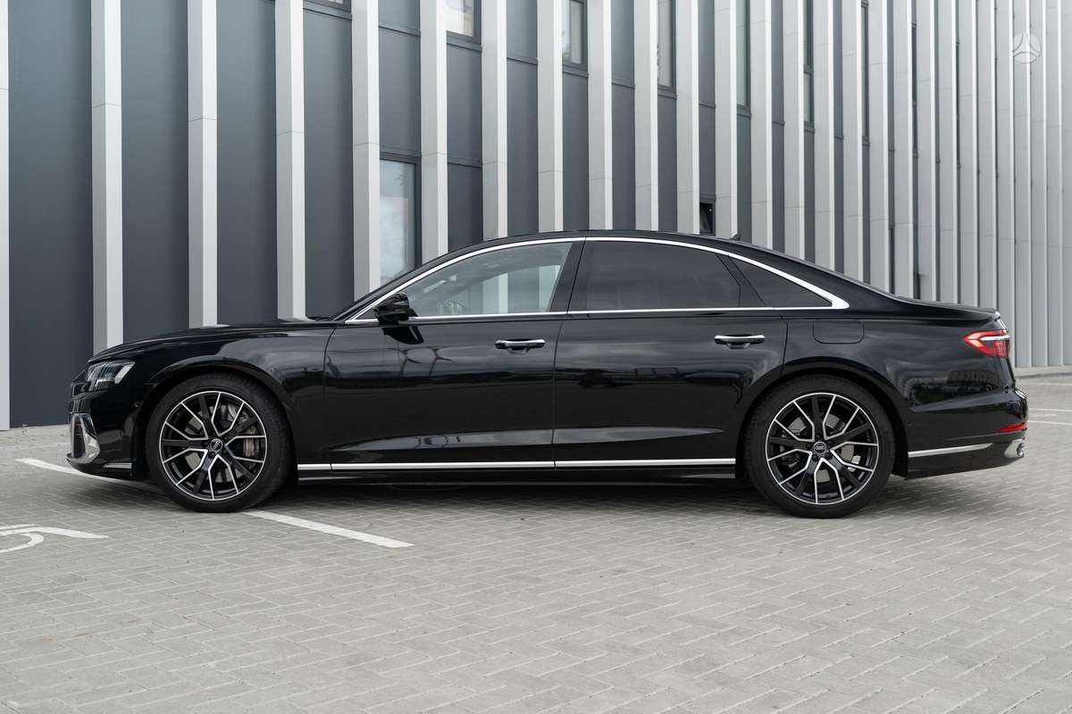 Audi A8, 2.9 l., Седан