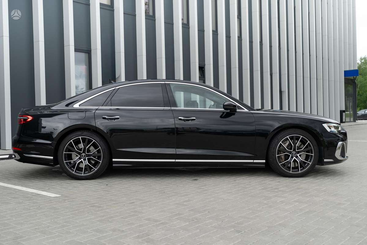 Audi A8, 2.9 l., Седан