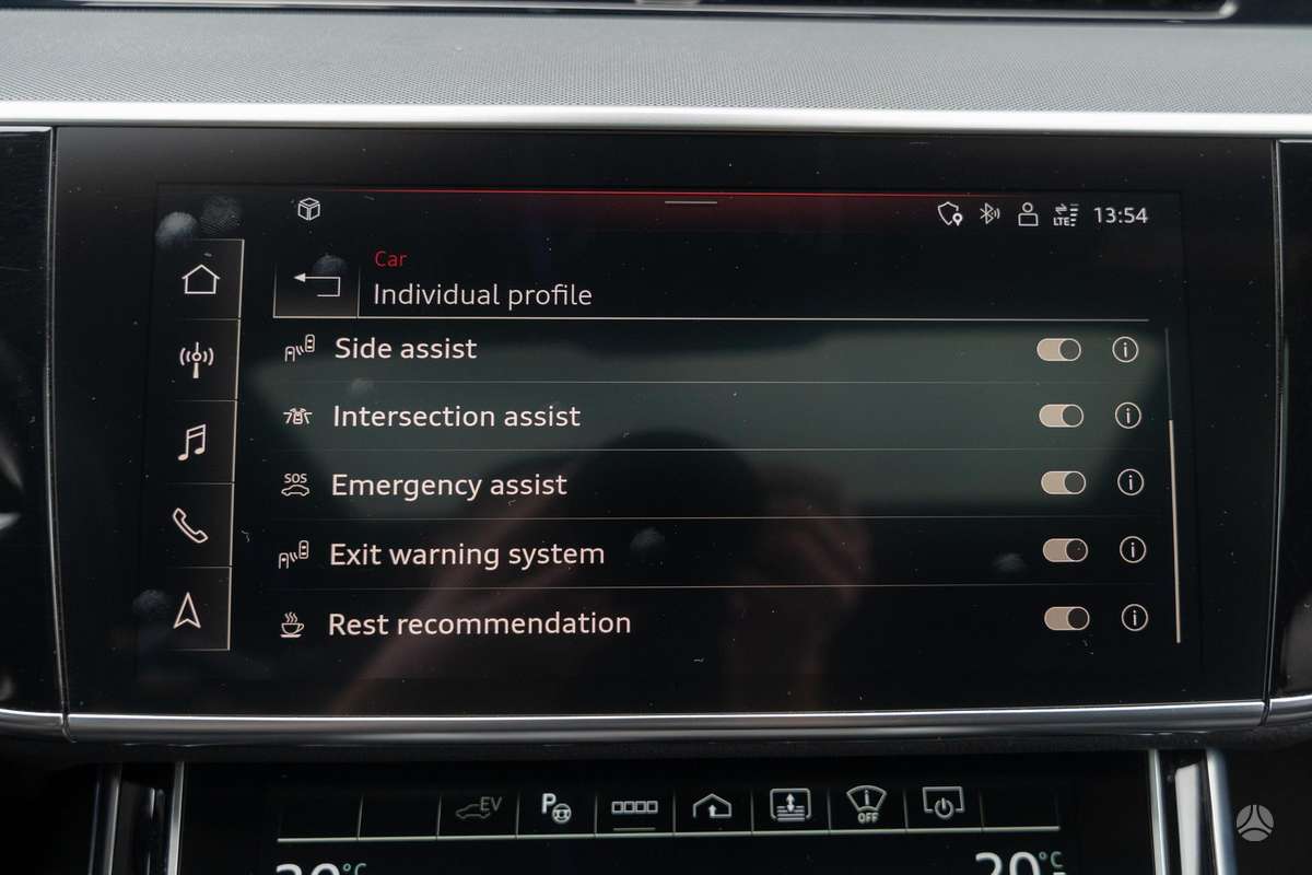 Audi A8, 2.9 l., Седан