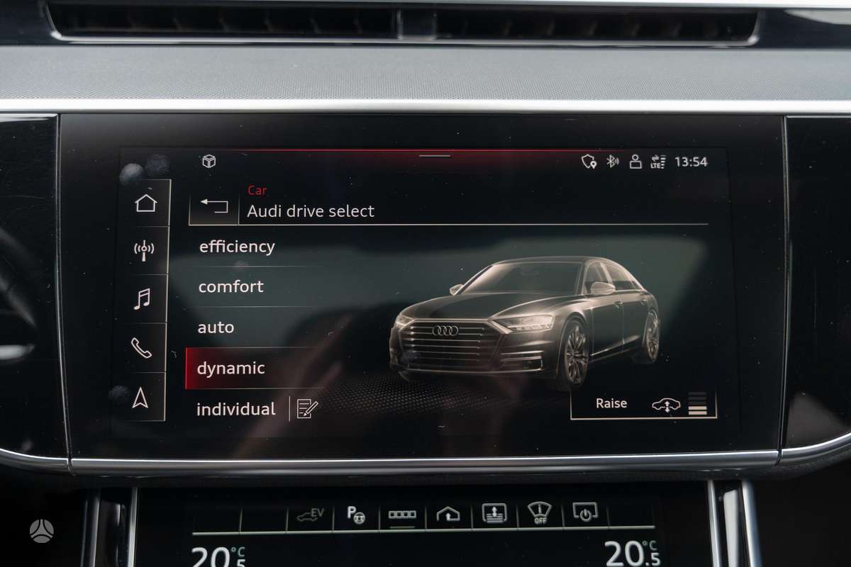 Audi A8, 2.9 l., Седан