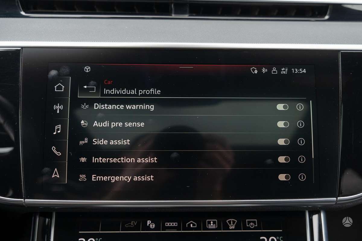 Audi A8, 2.9 l., Седан